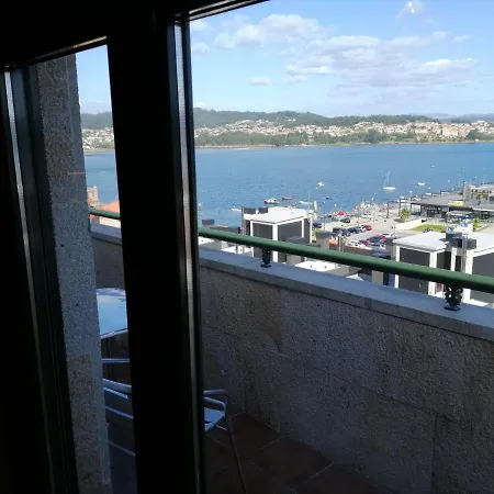 Con Vistas Al Puerto Apartman Combarro